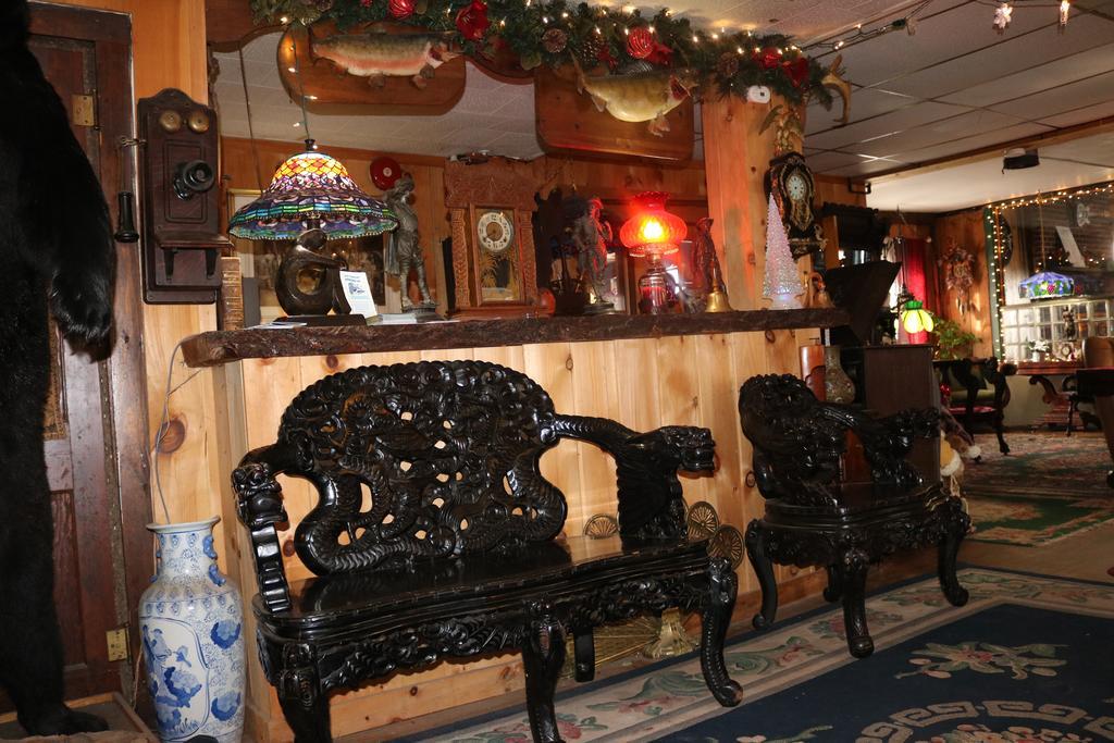 Colonial Inn Pine Hill Екстериор снимка
